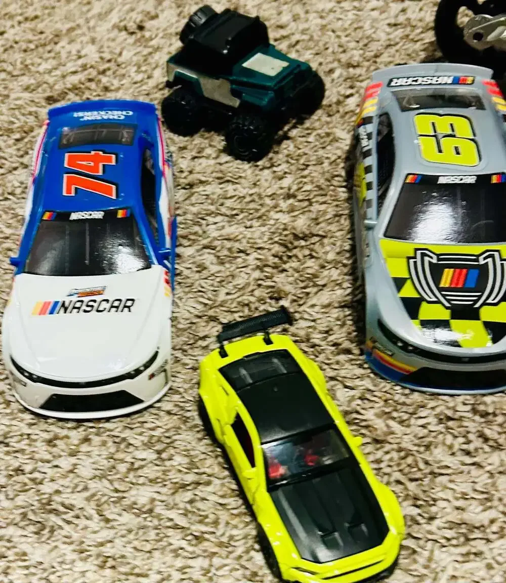 Adventure Force NASCAR Die-Cast and Action Toy Vehicle Assortment Set